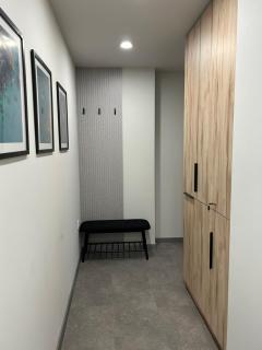 Skyline studio 44 - 2