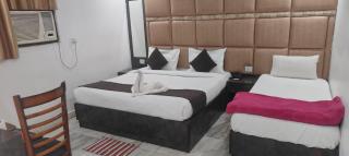 Hotel The Caves Plaza By Zion - Nova Deli - 2