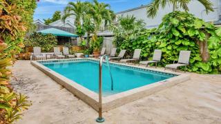Kokomo Suite by Last Key Realty - Key West - 8