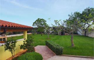 2 Bedroom Cozy Home In Pula - 6
