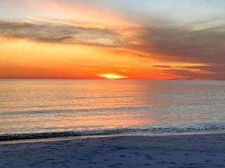 Pelican Walk 704 - 7