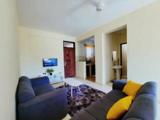 Diani 1 Bedroom Bright and Breezy - Diani Beach - 1