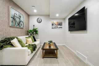 Say Cheese - Private Entrance - 2BD Suite - KingBD - De Winton - 3