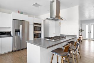 Zen Space 4Bd Pool 3 Mi to downtown PS - Palm Springs - 2