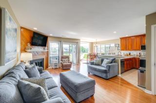 Sun-Filled Condo with Smith Mountain Lake Views - Moneta - 7