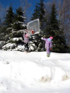 The Mountainside House - Luxury Home, Indoor Hot Tub, Ski Home, Private Shuttle - 7