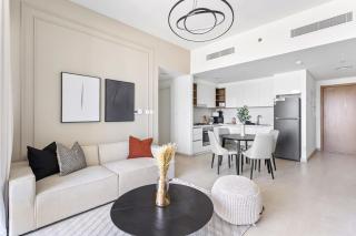 Silkhaus Superior 1BDR in New Tower Pool & Gym - Dubai - 8