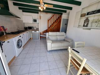Mas provençal T4 climatisé avec parking et jardinet - Aigues-Mortes - 7