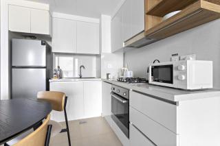 Silkhaus lavish 1BDR in new tower with pool & gym access - Dubai - 4