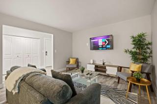 Beautiful Apartment with Modern Design - Rochester Hills - 9