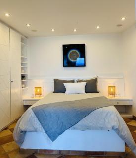 Sunrise Apartment, Stunning Sea and Mountain View - Chlomós - 8