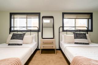 Stay Portland Collection - Moab Vibes in PDX- Walk to Local Coffee & Food - Portland - 2