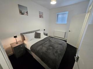 Fully furnished 1BR Liverpool l WiFi, Kitchen, - Liverpool - 6