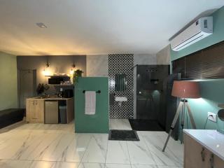 Southern Comfort Guest House - 7