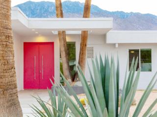 As seen on HGTV Desert Flippers The Pink Door - Palm Springs - 0
