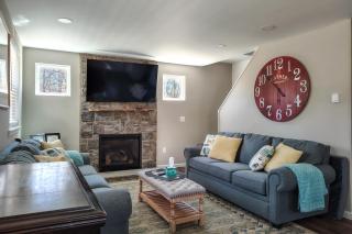 Arrowhead Lake Access and Fire Pit Serene Cottage - Pocono Lake - 6