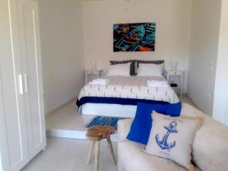 Chic greek hideaway, your stylish studio retreat - Korissia - 4