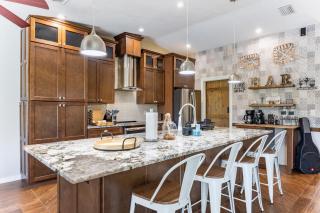 Wesley Chapel 3BR with Pool Pets OK & Parking - Zephyrhills - 2