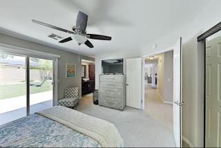 Luxe Retreat - Backyard Oasis - Palm Springs - 8
