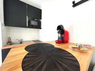 2 couchages vue Port piscine Le Cap d'Agde - 3