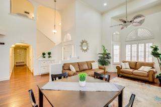 Patio, Pool and Spa Family Retreat in Horizon City! - Horizon City - 4