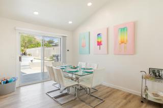 Experience Modern Luxury at Desert Hideaway - Palm Springs - 5