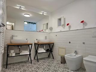Grey House Apartments - Catania - 2