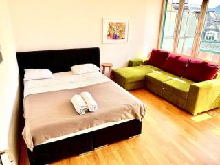 City center Apartments in Zurich Downtown with Balcony Bad Mull Jak - 5