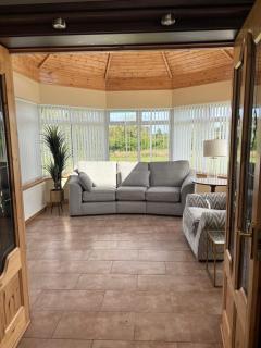 Albert Lock Bungalow - Carrick on Shannon - 2