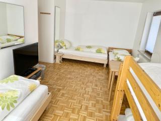 Familienzimmer - Neumarkt in der Oberpfalz - 8