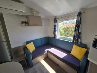 Grand mobil-home 4 chambres clim - 10 places - Océan - Plage accès direct Siblu - Gastes - 8