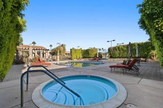 Casita 86153 - Sofa sleeper only - Coachella - 8