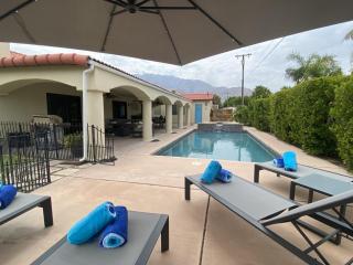 Casa de Arcos with Private Hot Tub - Palm Springs - 9