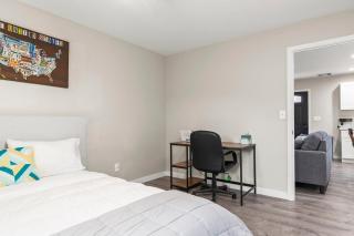 Close to Restaurants Modern 4 BR 3 Minutes to SDSU - San Diego - 8