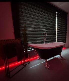 New Apart Smart- OAZA RELAKSU-Rynek Central Kielce - Parking -fak VAT- rok budowy 2025 - 0