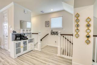 Upscale Gateway, 10 min to NRG Stadium,Med Ct,HDT, - Houston - 6
