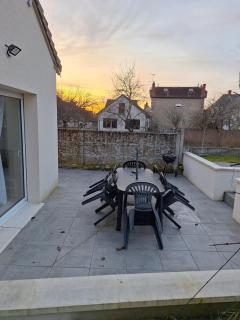 Agréable maison au cœur d'un petit village - Saint-Genou - 1