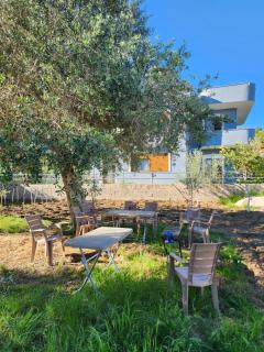 Vila Cano - Sarandë - 1