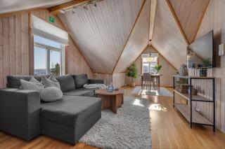 Cozy central loft apartment with amazing view - Tromsø - 5
