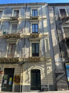 Garibaldi Palace - Catania - 0