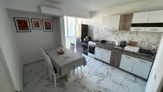 Golden Haven Bar - 6