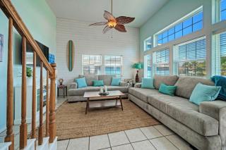Ocean View Escape w Boardwalk Pool Access Point Break by AvantStay - 5