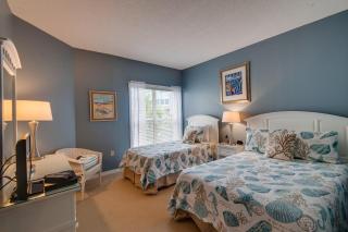 Oceanfront Family Villa with Complex Pool, Bikes - Hilton Head Island - 7
