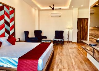 River Valley View Resort Manali - 1