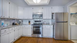 Oceanfront Family Villa, Walk to Beach, Bikes, Views - 9