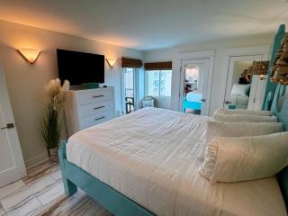 Holiday Surf and Racquet Unit 708 - Destin - 4