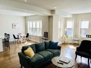 Harmony near the lake, modern 3 bed 2 bath - 8
