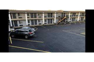 Deluxe Inn & Suites By OYO Miami OK - Miami - 0