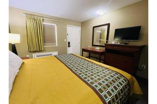 Deluxe Inn & Suites By OYO Miami OK - Miami - 5