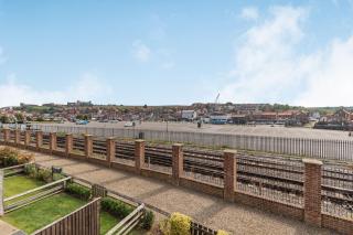 Rails End - Whitby - 6